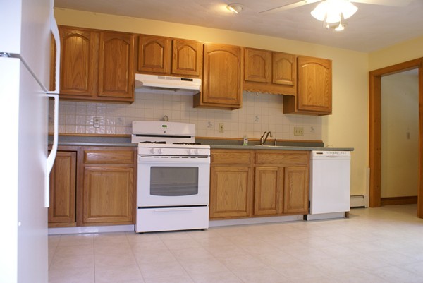 20 Booth Road, Unit 2 Methuen, MA 01844 - Photo 2 of 12 Gallery Image 2