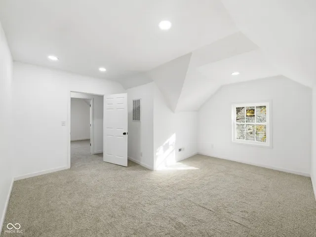 $315,000 | 809 Hutchins Avenue, Columbus, IN 47201