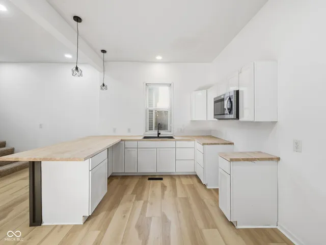 $315,000 | 809 Hutchins Avenue, Columbus, IN 47201