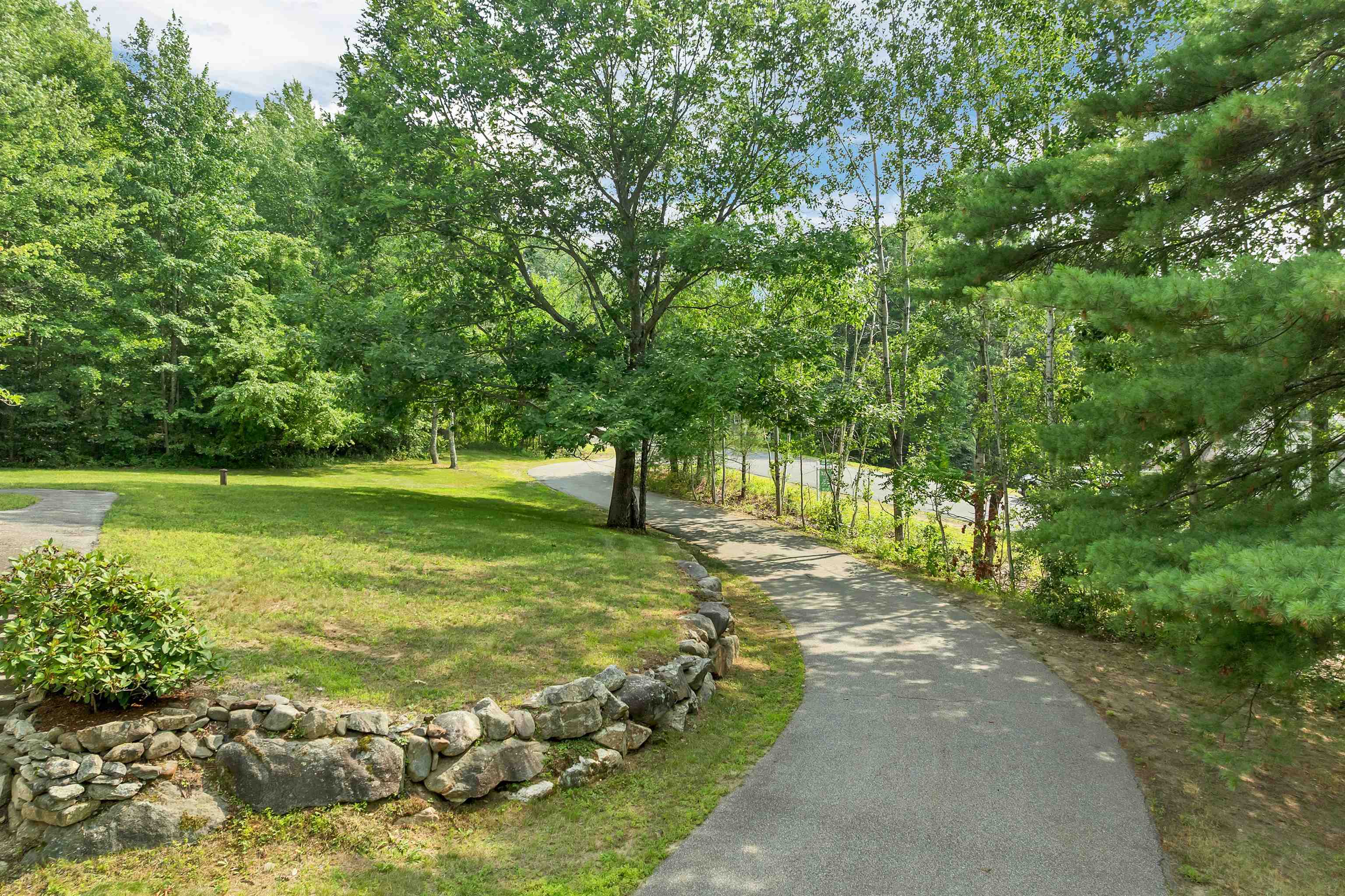 101 Byam Road New Boston, NH 03070 - Photo 17 of 57
