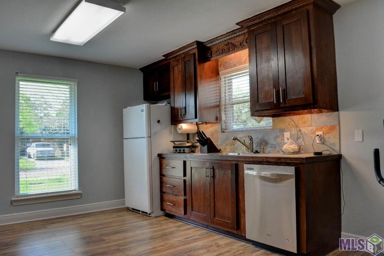 16621 Abshire Avenue Baton Rouge, LA 70816 - Photo 7 of 37 Gallery Image 7