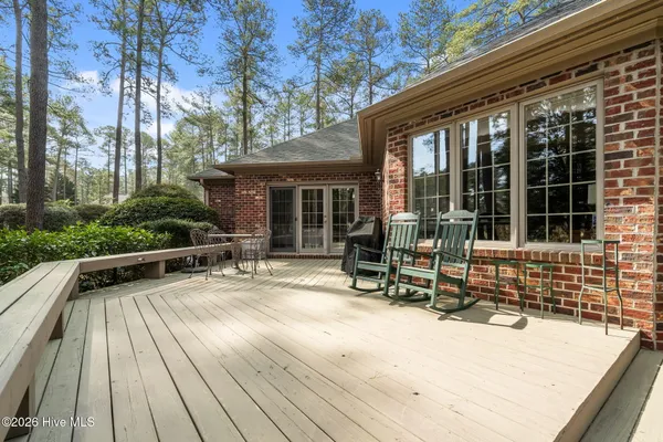 $715,000 | 12 Tayport Court, Pinehurst, NC 28374