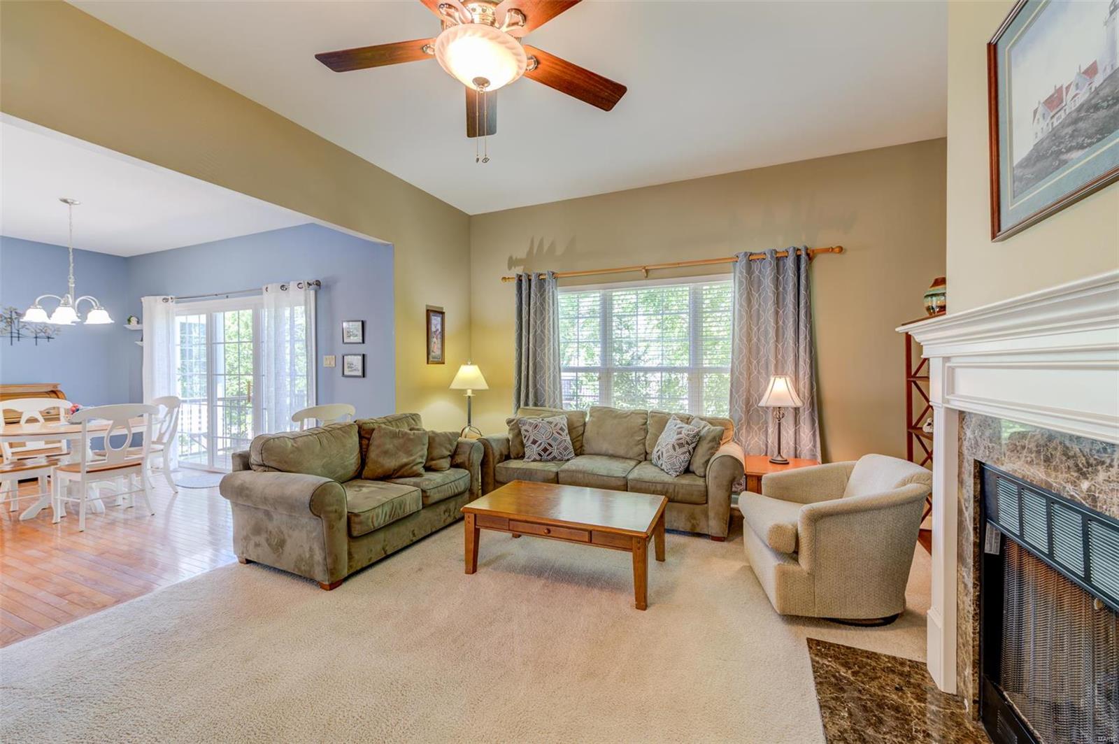 13264 Barrett Chase Circle Ballwin, MO 63021 - Photo 14 of 50