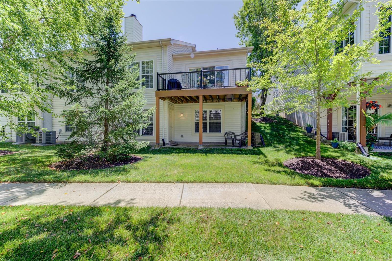 13264 Barrett Chase Circle Ballwin, MO 63021 - Photo 40 of 50