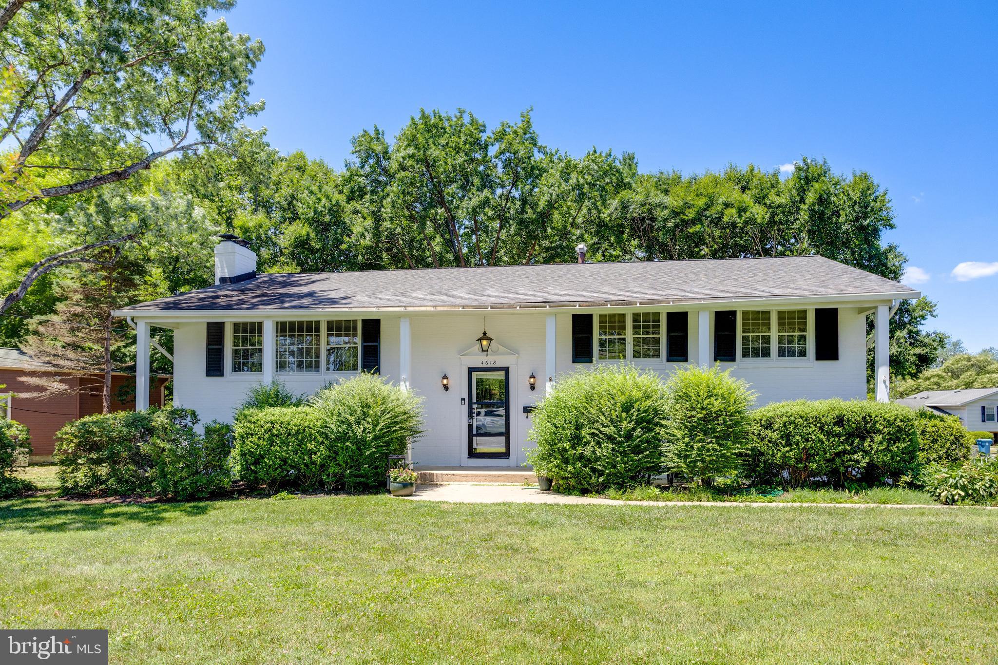 4618 Guinea Road Fairfax, VA 22032 - Photo 2 of 59