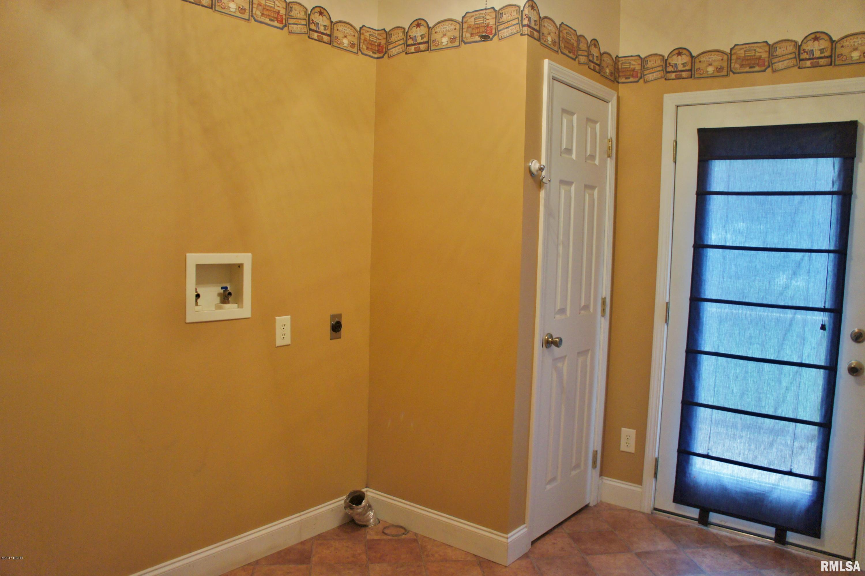 876 Country Club Road Metropolis, IL 62960 - Photo 40 of 50
