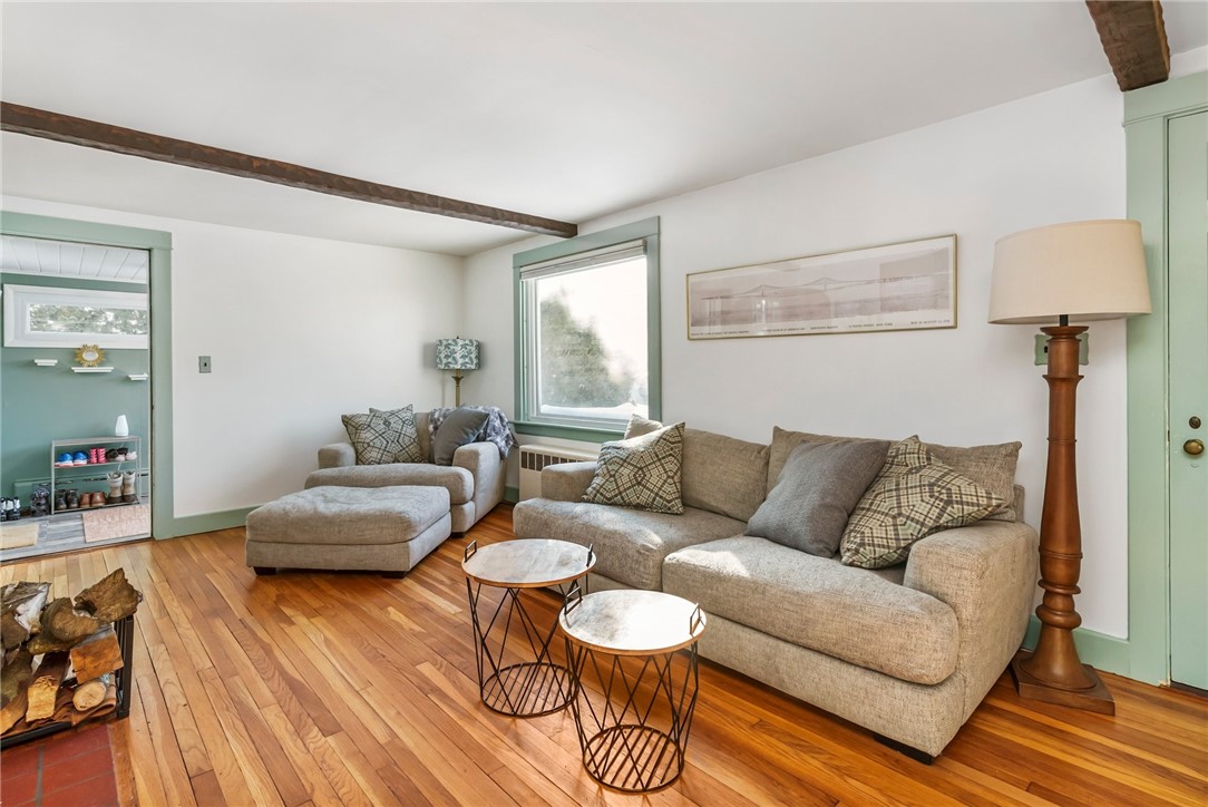 16 Reed Street Tiverton, RI 02878 - Photo 4 of 34