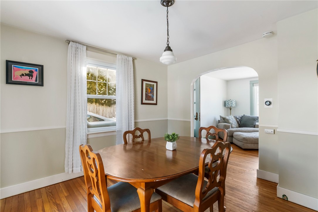 16 Reed Street Tiverton, RI 02878 - Photo 9 of 34