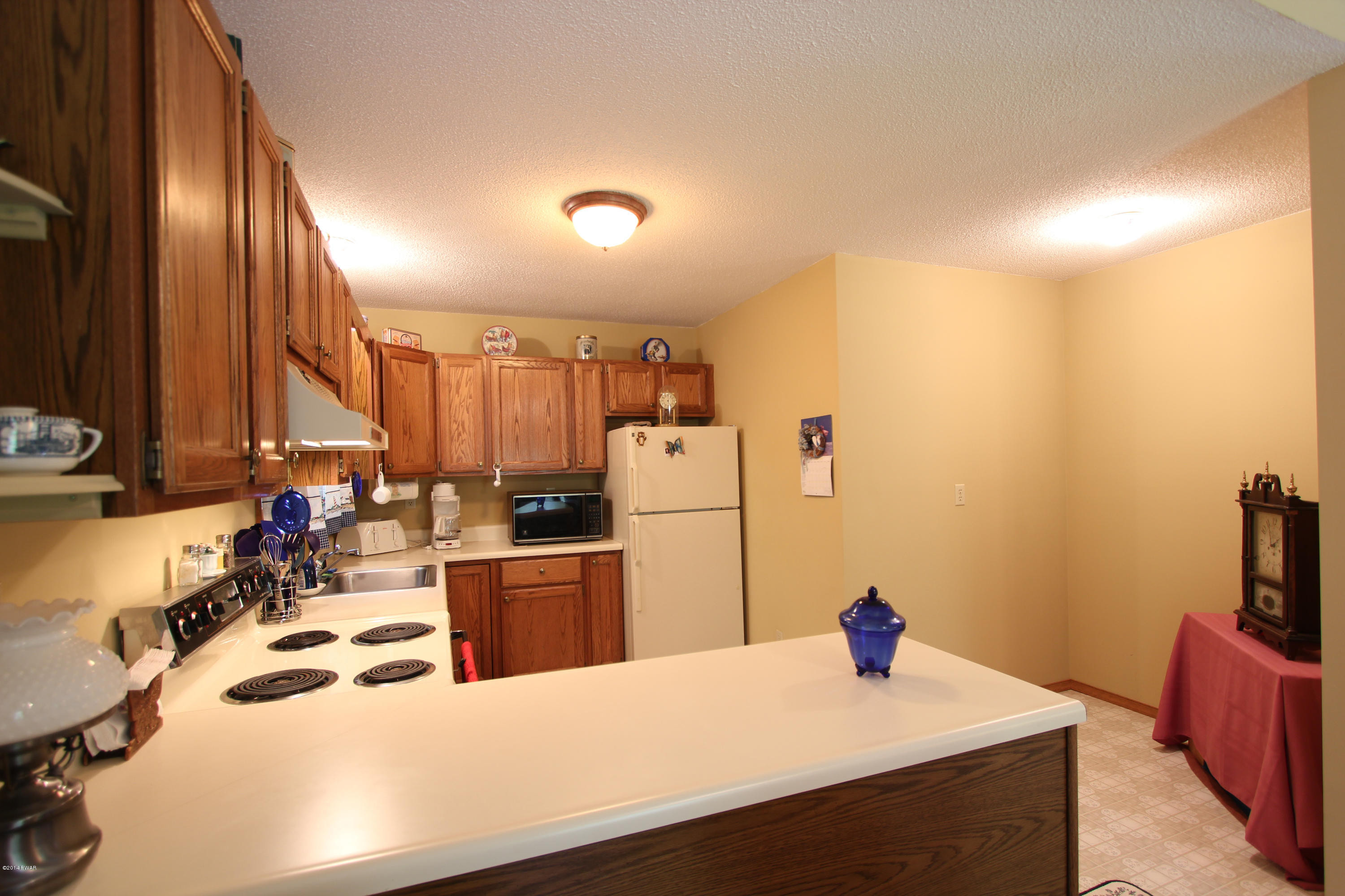 283 West Lakeview Road Lackawaxen, PA 18435 - Photo 11 of 22
