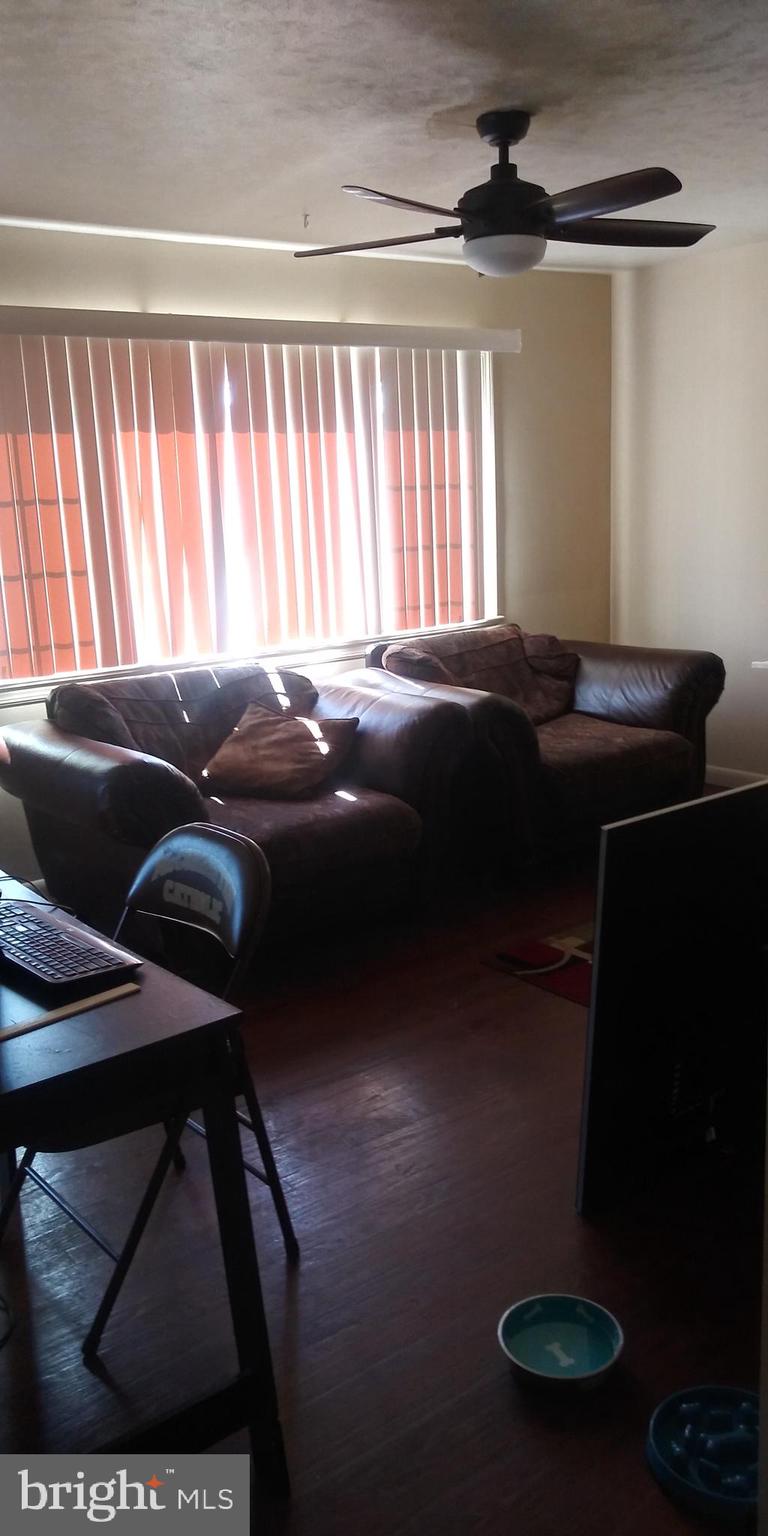 816 White Horse Hamilton Square Road Hamilton, NJ 08610 - Photo 4 of 20 Gallery Image 4