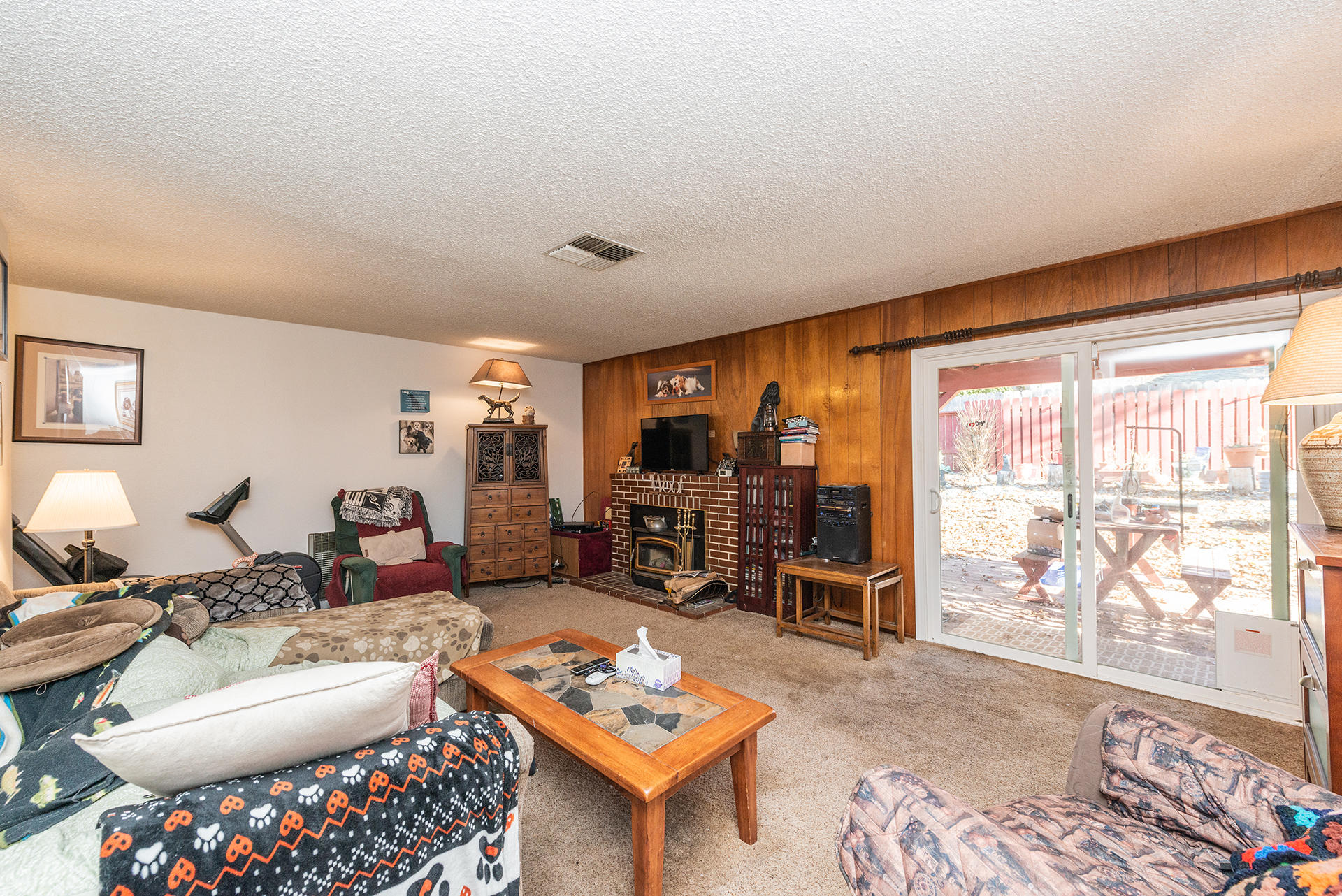357 Glen Road Weaverville, CA 96093 - Photo 4 of 26 Slider from Living Room to Deck
