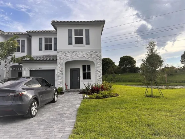 $3,675 | 4616 Northwest 120th Way, Unit 78, Coral Springs, FL 33076
