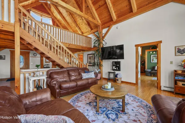 $799,000 | 65 Johnny Cake Hill Road, Petersburgh, NY 12138