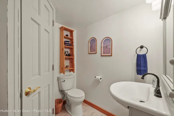 $799,000 | 65 Johnny Cake Hill Road, Petersburgh, NY 12138