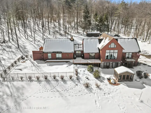 $799,000 | 65 Johnny Cake Hill Road, Petersburgh, NY 12138