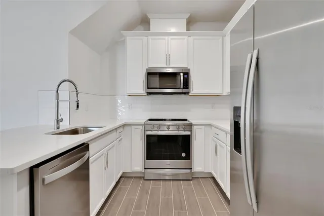 $348,455 | 9230 Gulf Haven Drive, Palmetto, FL 34221