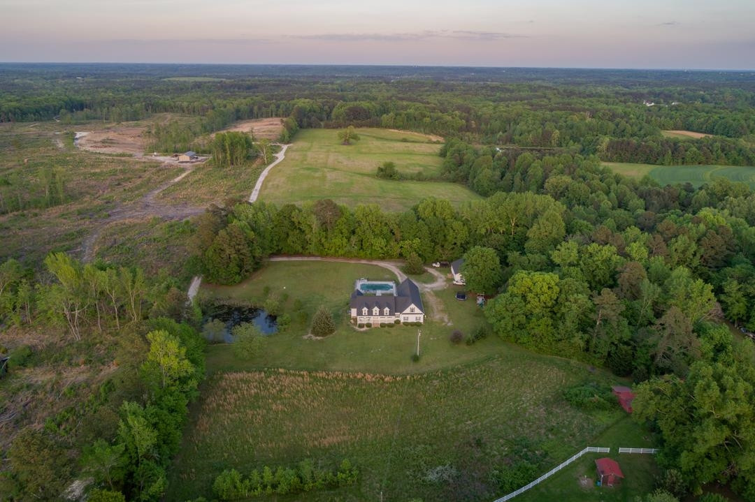 324 Kelly Road Henderson, NC 27537 - Photo 11 of 39 Photo 11