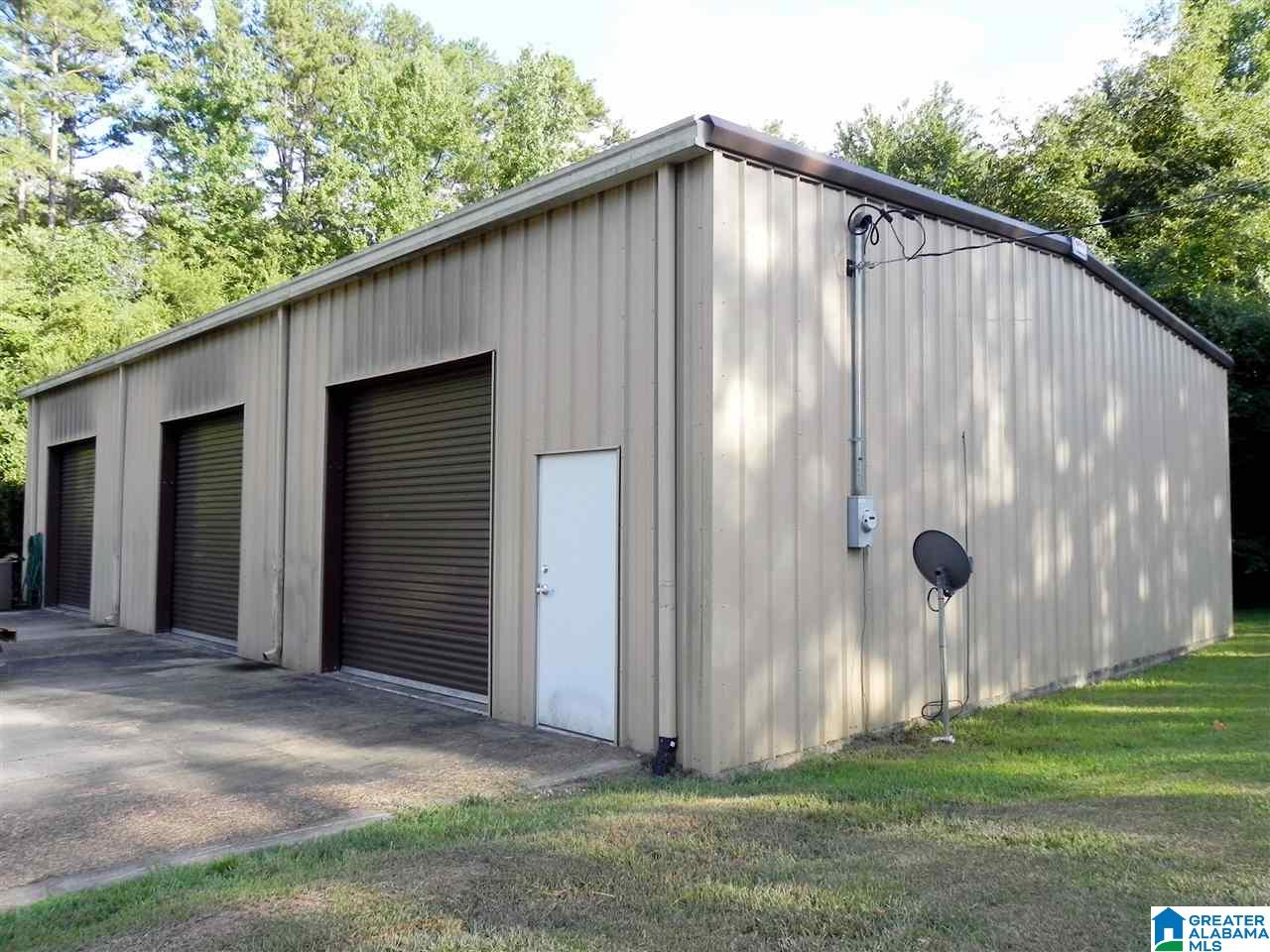322 Century Road Jacksonville, AL 36265 - Photo 3 of 44