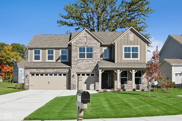 $529,990 | 10626 Banyan Wood Court, Indianapolis, IN 46239