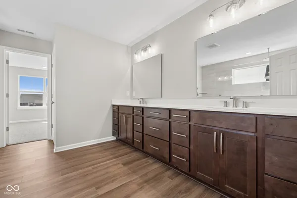 $529,990 | 10626 Banyan Wood Court, Indianapolis, IN 46239