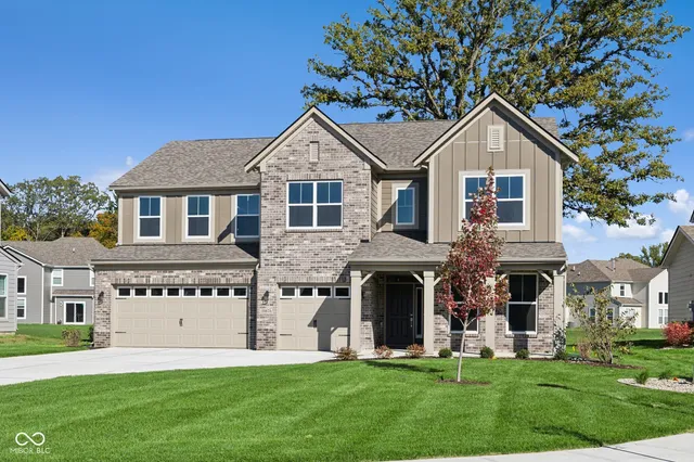 $529,990 | 10626 Banyan Wood Court, Indianapolis, IN 46239