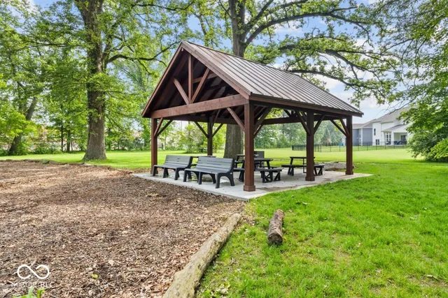 $529,990 | 10626 Banyan Wood Court, Indianapolis, IN 46239