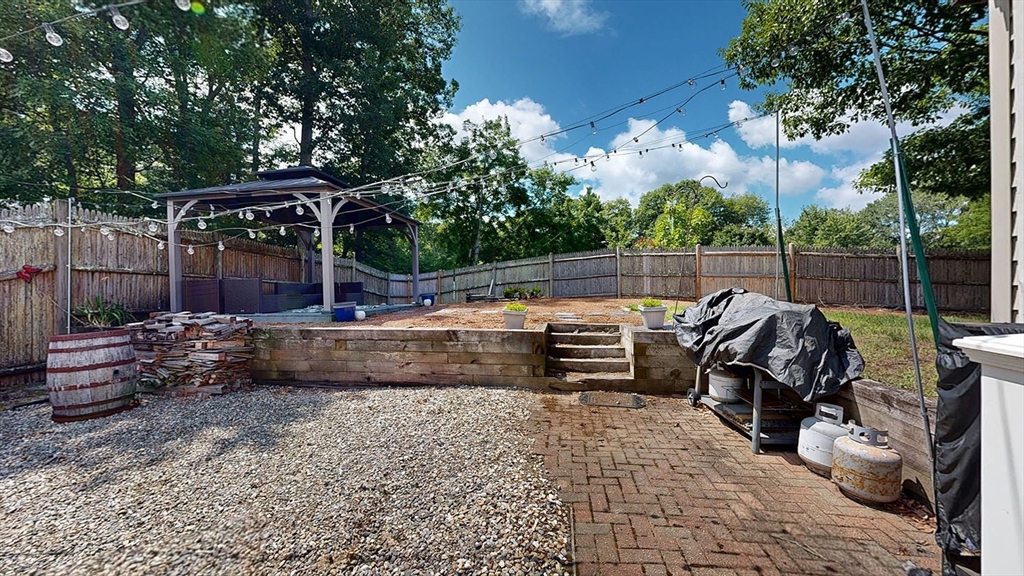 118 Spruce Road Norwood, MA 02062 - Photo 29 of 35 Gallery Image 29