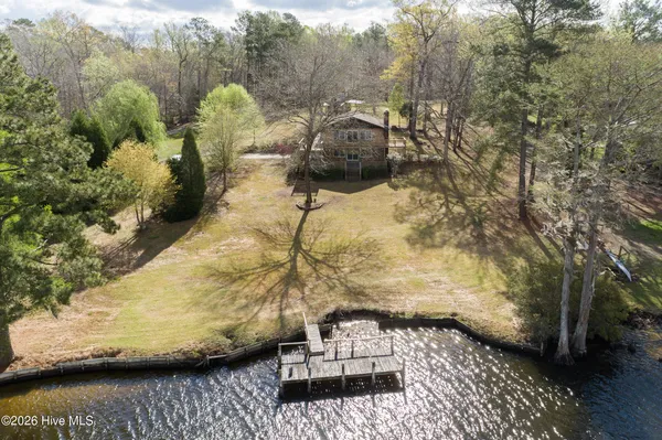 $525,000 | 334 Creekwood Lane, Blounts Creek, NC 27814