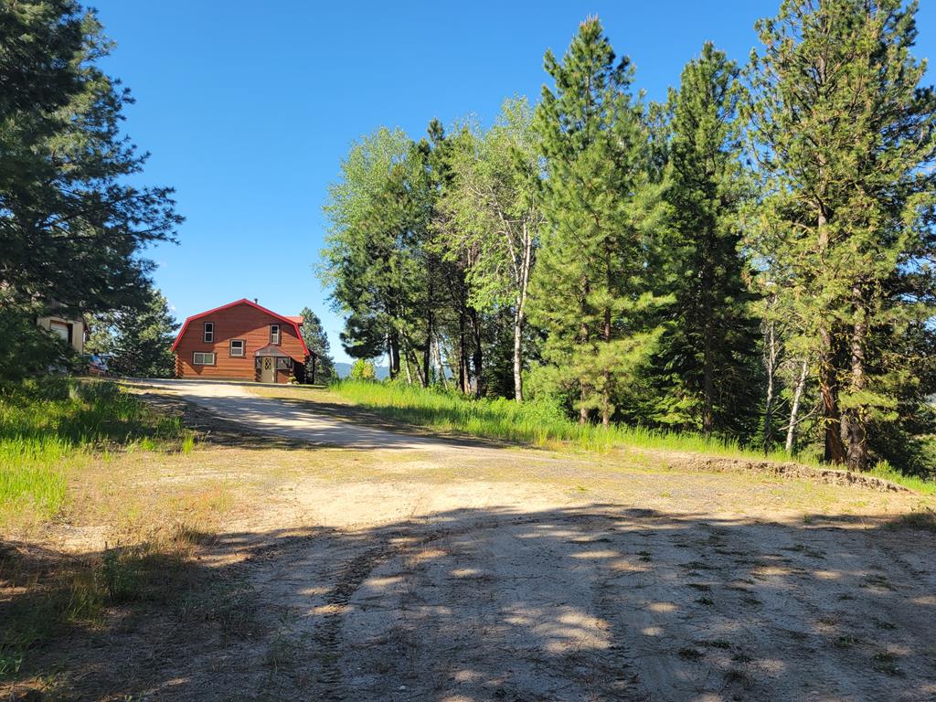 10346 Emma Loop Cascade, ID 83611 - Photo 39 of 43