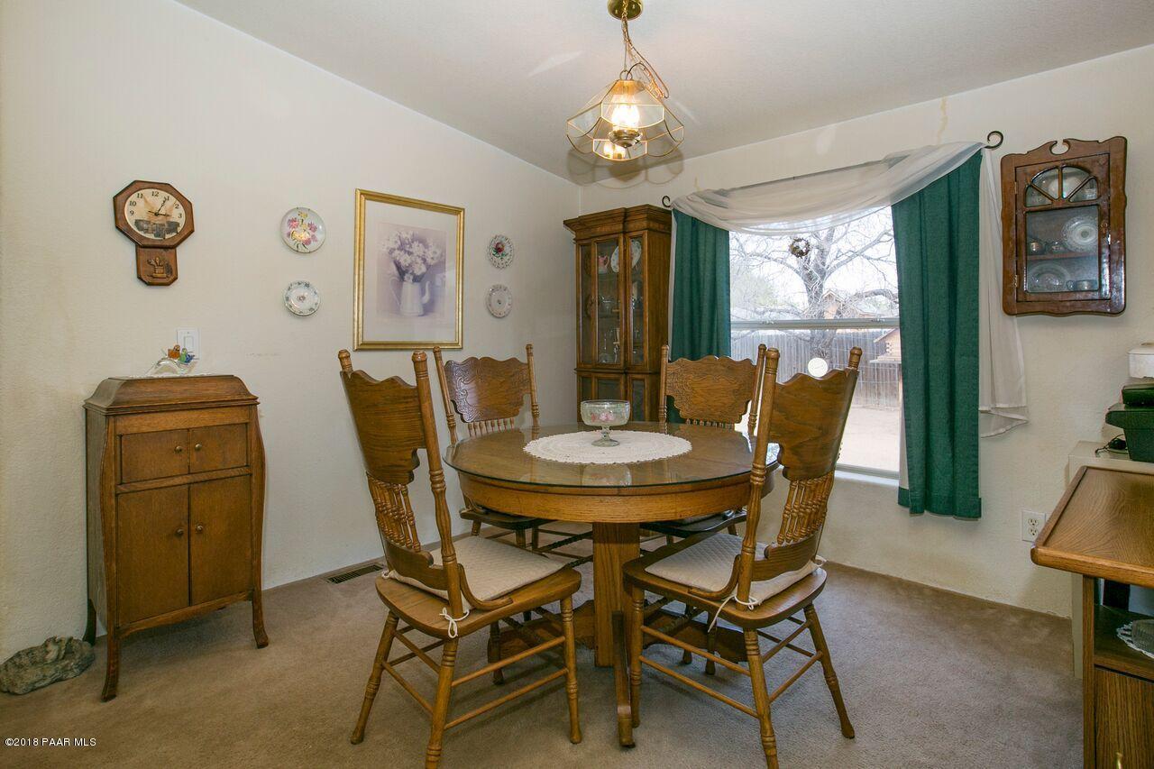 215 Fox Road Chino Valley, AZ 86323 - Photo 6 of 22 Dining
