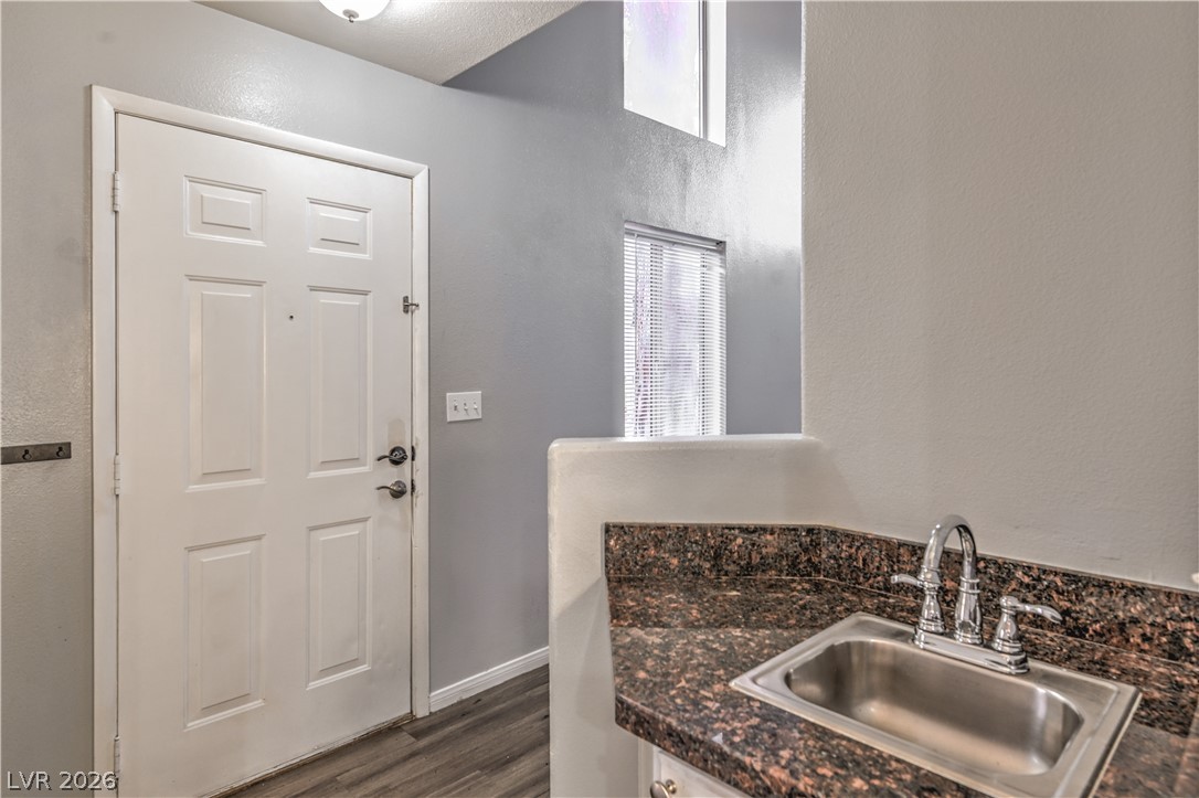 3950 South Sandhill Road, Unit 112 Las Vegas, NV 89121 - Photo 5 of 33