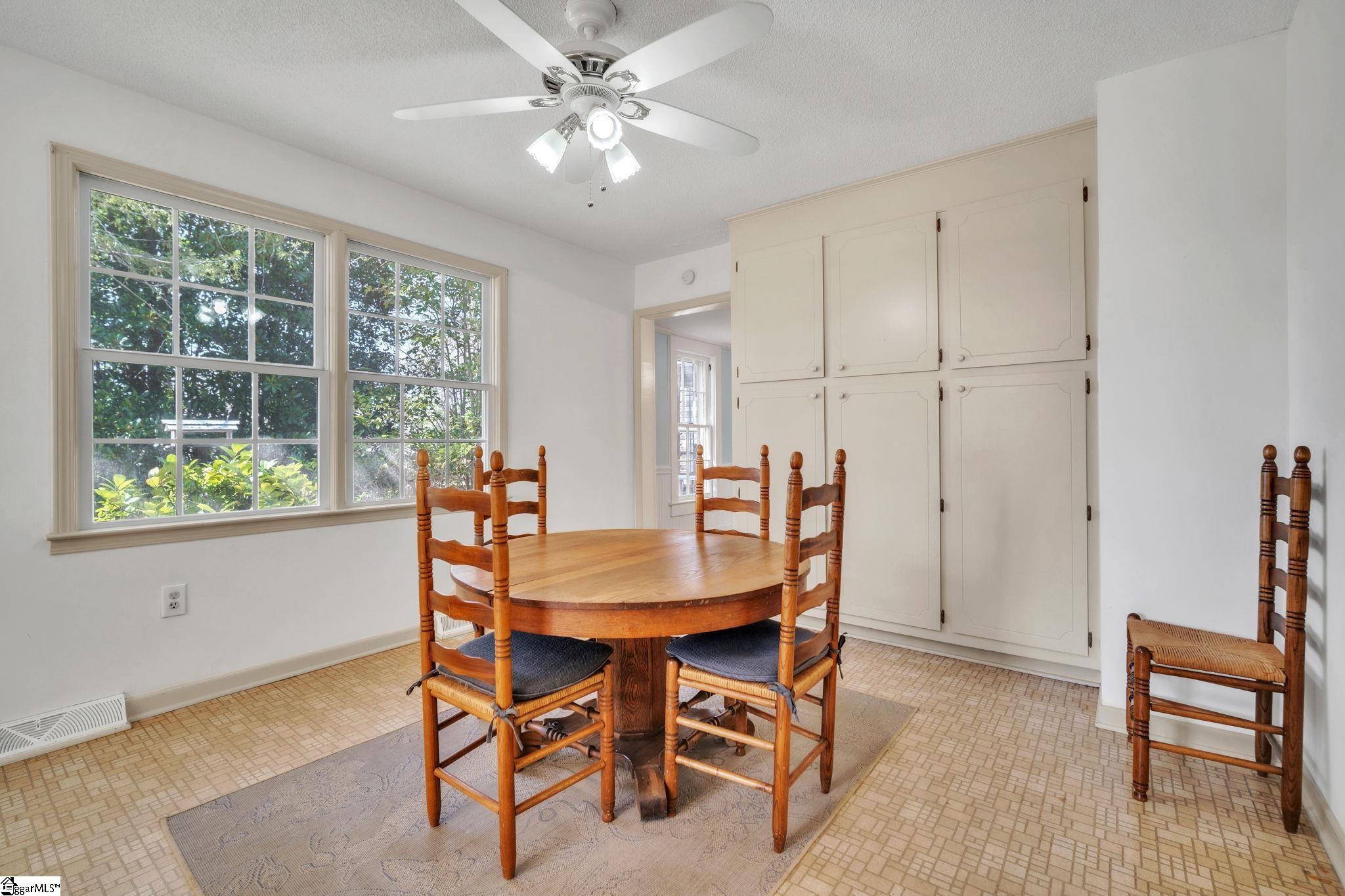 206 Syracuse Road Easley, SC 29642 - Photo 9 of 31