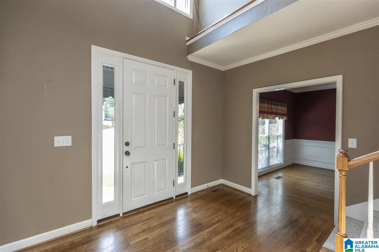 801 Boulder Ridge Circle Birmingham, AL 35244 - Photo 3 of 39
