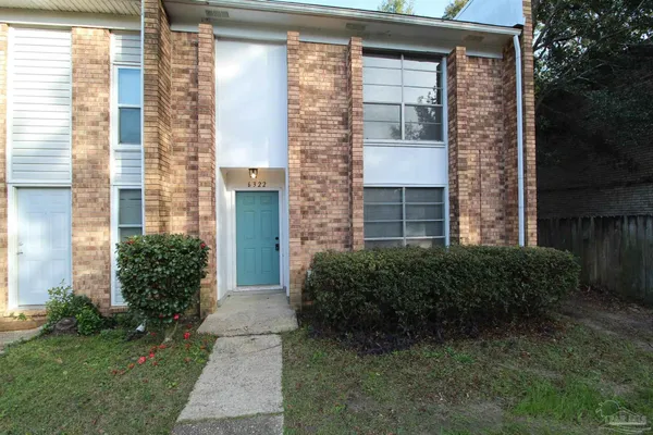 $1,350 | 6322 Harvard Court, Pensacola, FL 32504