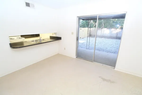 $1,350 | 6322 Harvard Court, Pensacola, FL 32504