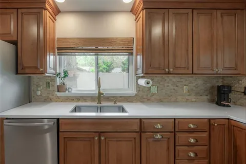 $699,000 | 14204 Ashburn Place, Tampa, FL 33624