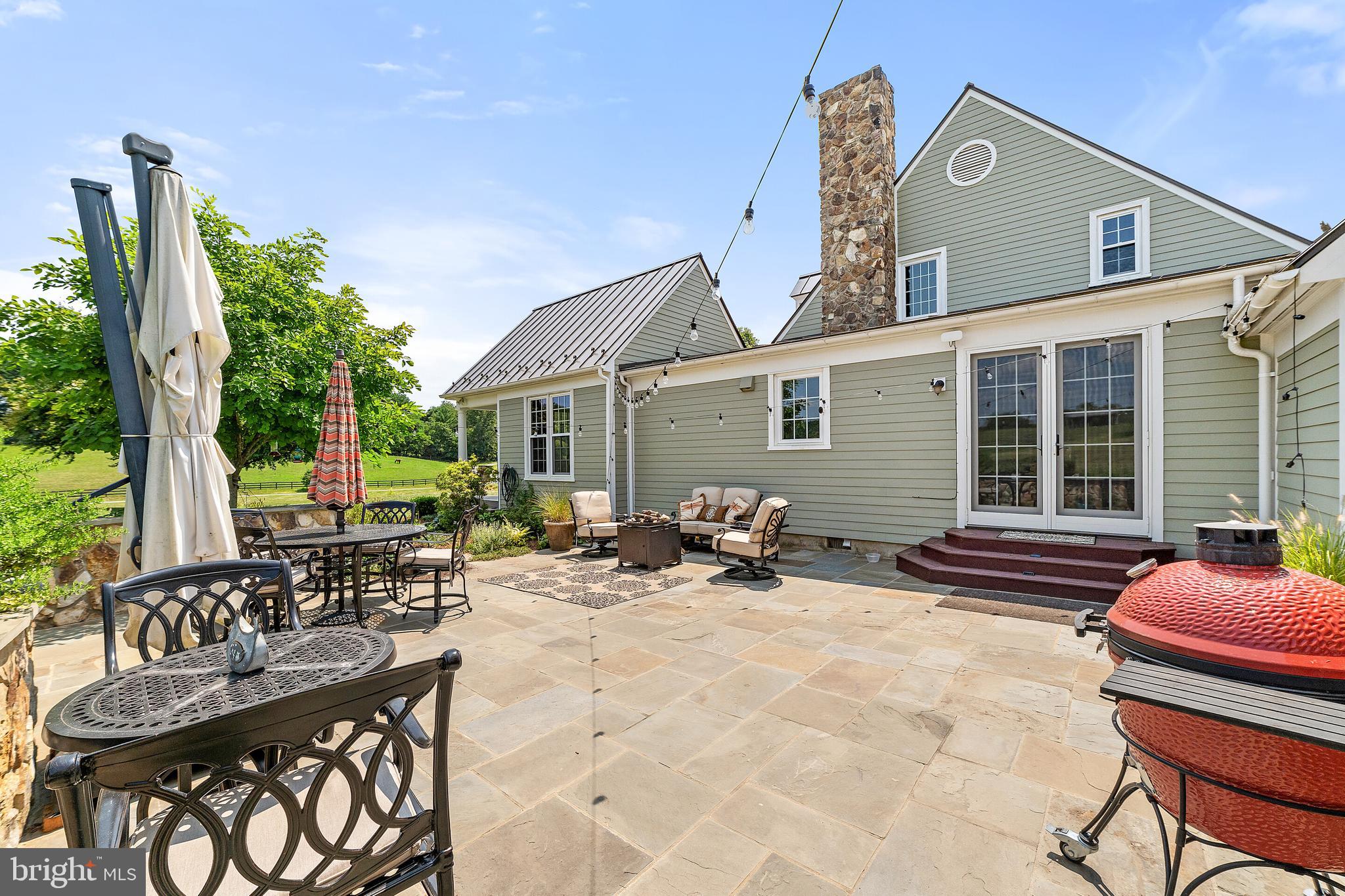 5742 Keyser Road Hume, VA 22639 - Photo 18 of 115 Perfect for entertaining