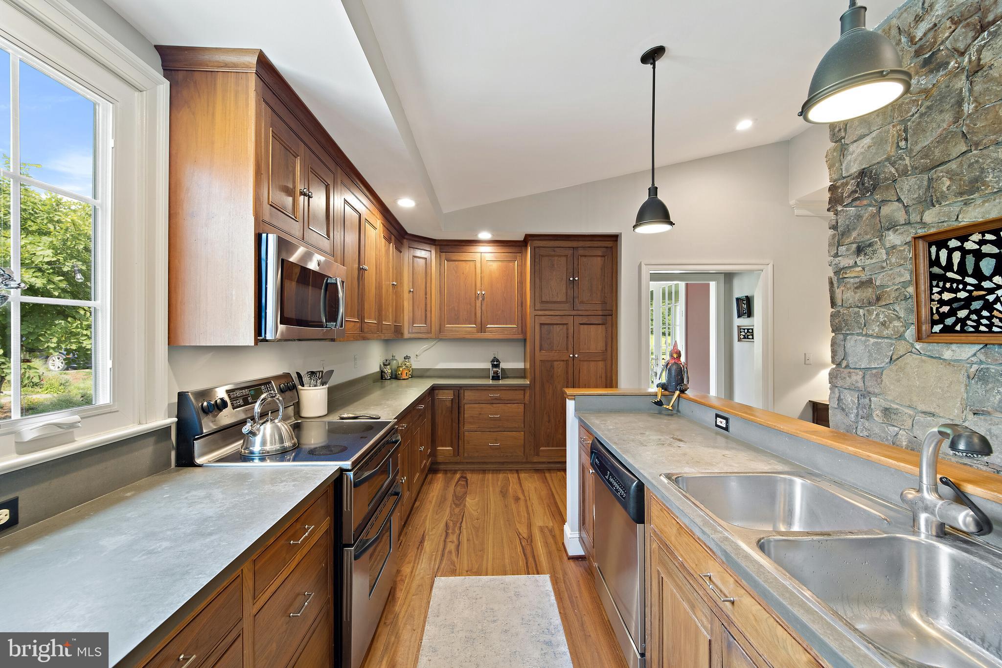 5742 Keyser Road Hume, VA 22639 - Photo 44 of 115 Gallery Image 44