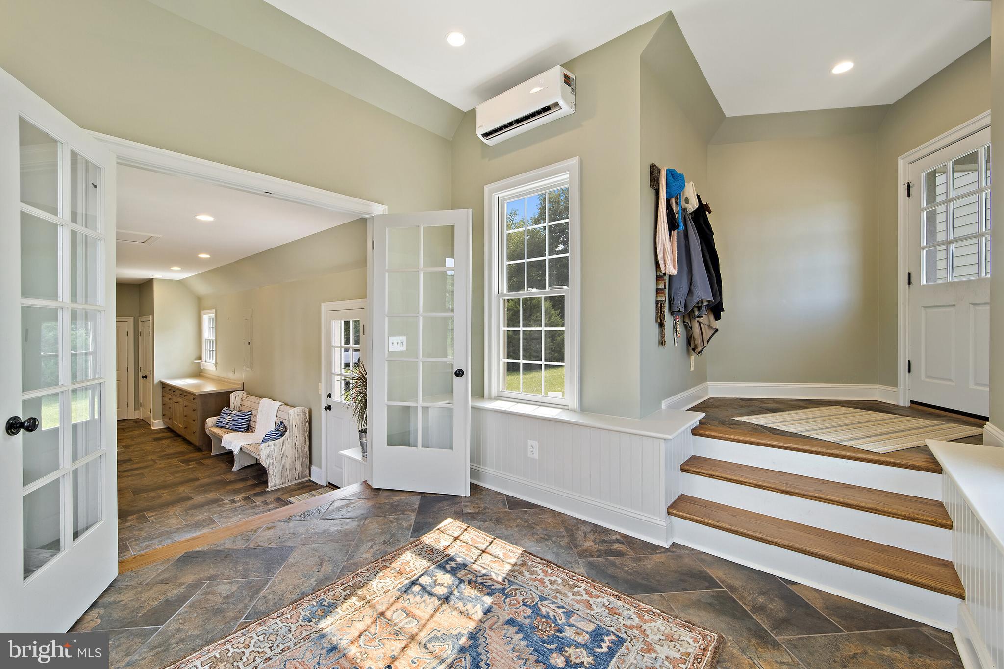 5742 Keyser Road Hume, VA 22639 - Photo 72 of 115 Breezeway