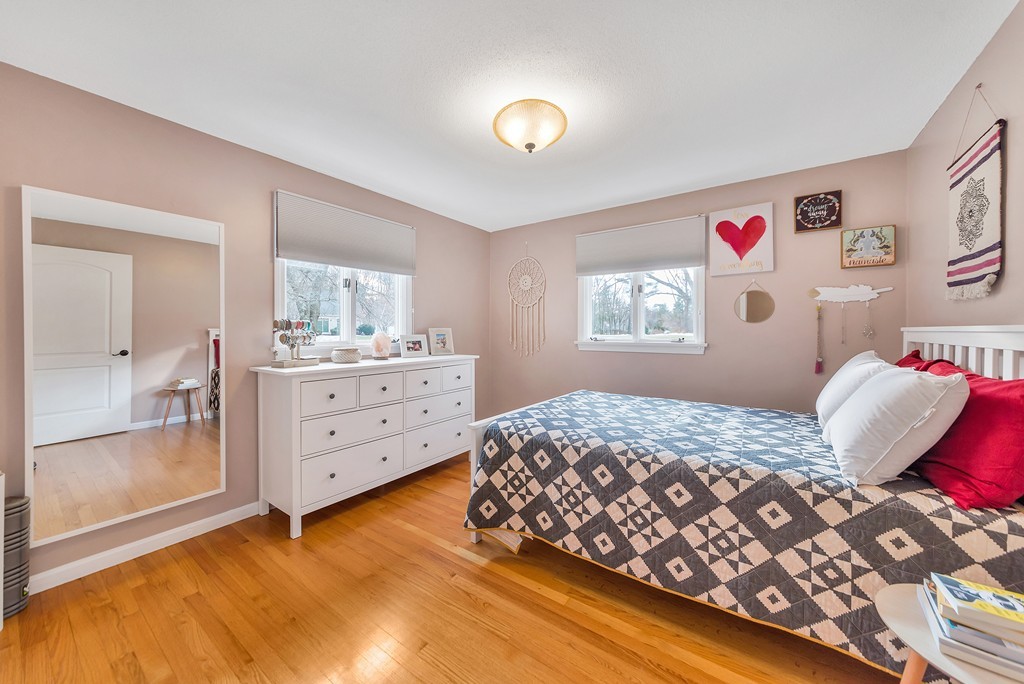 82 Rural Lane East Longmeadow, MA 01028 - Photo 17 of 29 Gallery Image 17