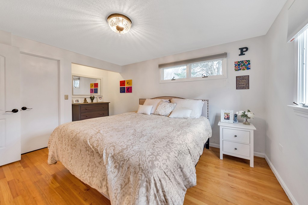 82 Rural Lane East Longmeadow, MA 01028 - Photo 20 of 29 Gallery Image 20