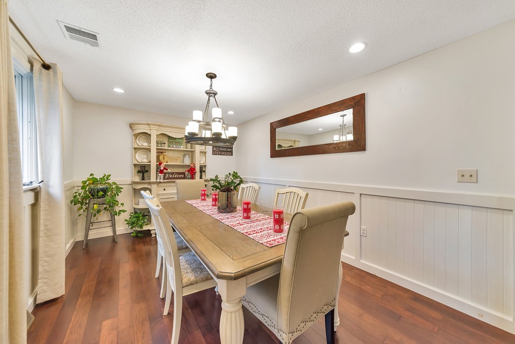 82 Rural Lane East Longmeadow, MA 01028 - Photo 9 of 29 Gallery Image 9