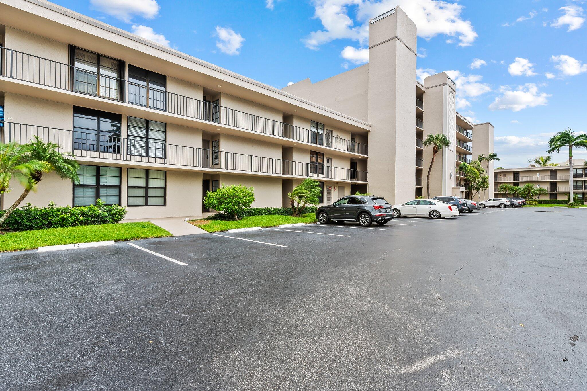 6 Royal Palm Way, Unit 509 Boca Raton, FL 33432 - Photo 22 of 23 a view of a street with a building in the background
