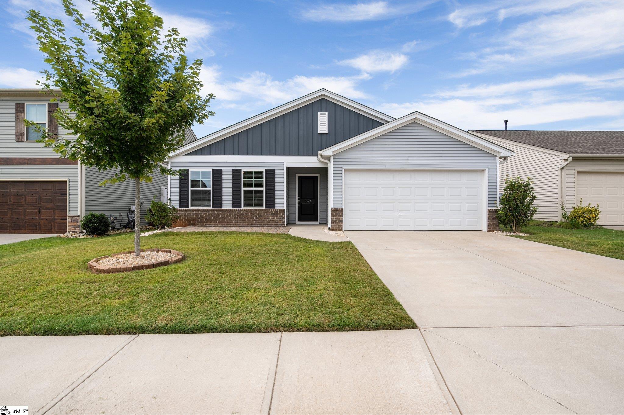 937 Knl Rdg Way Inman, SC 29349 - Photo 1 of 35
