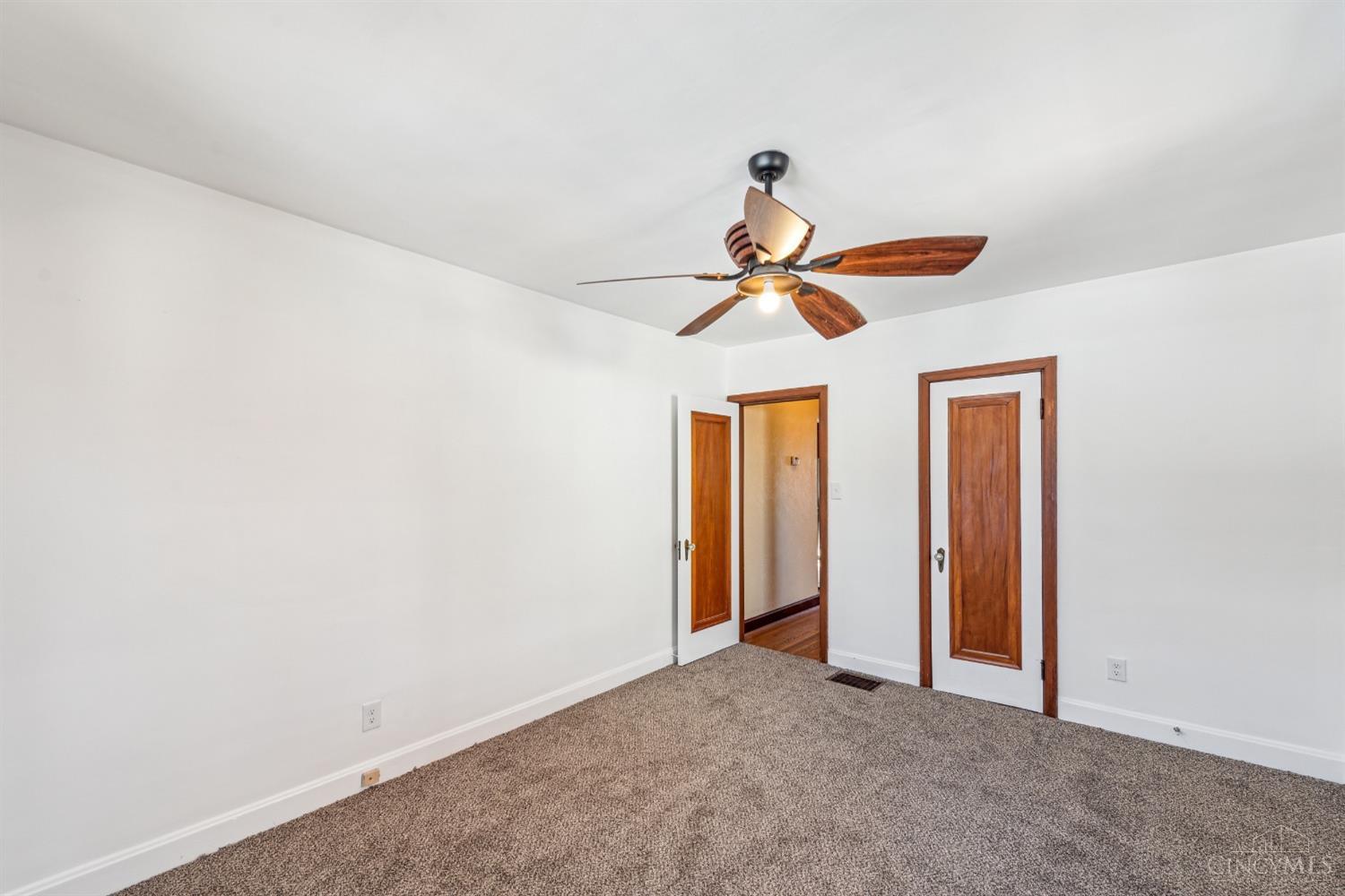 5243 Relluk Drive Cincinnati, OH 45238 - Photo 22 of 35 Gallery Image 22