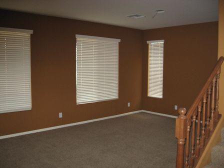 2036 West Caleb Road Phoenix, AZ 85085 - Photo 3 of 7 Living Room