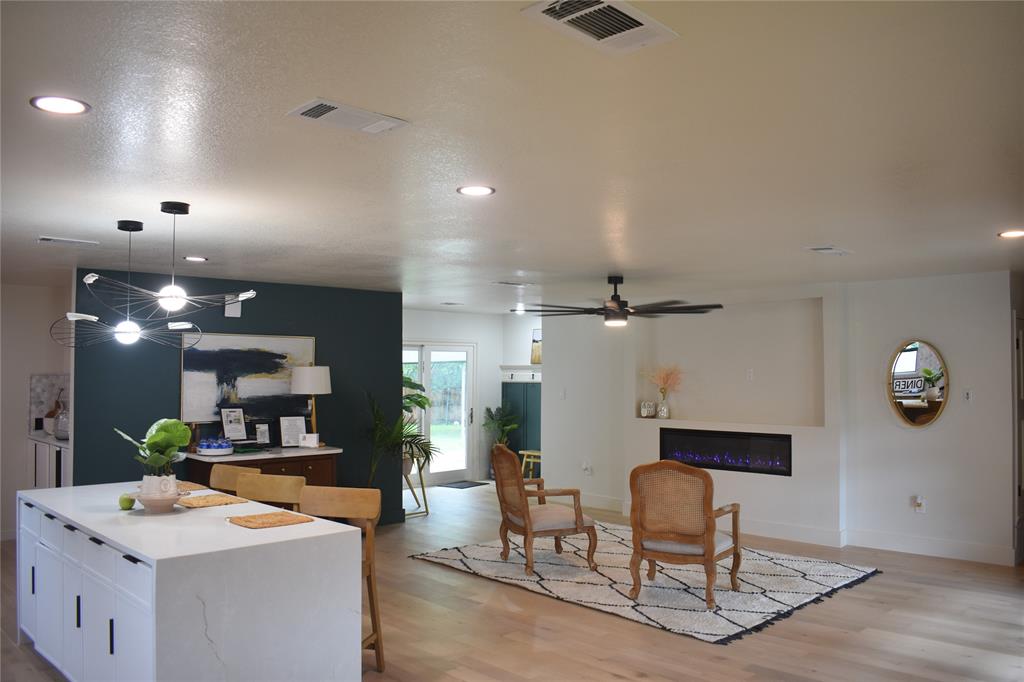 2908 Washington Street Commerce, TX 75428 - Photo 8 of 40