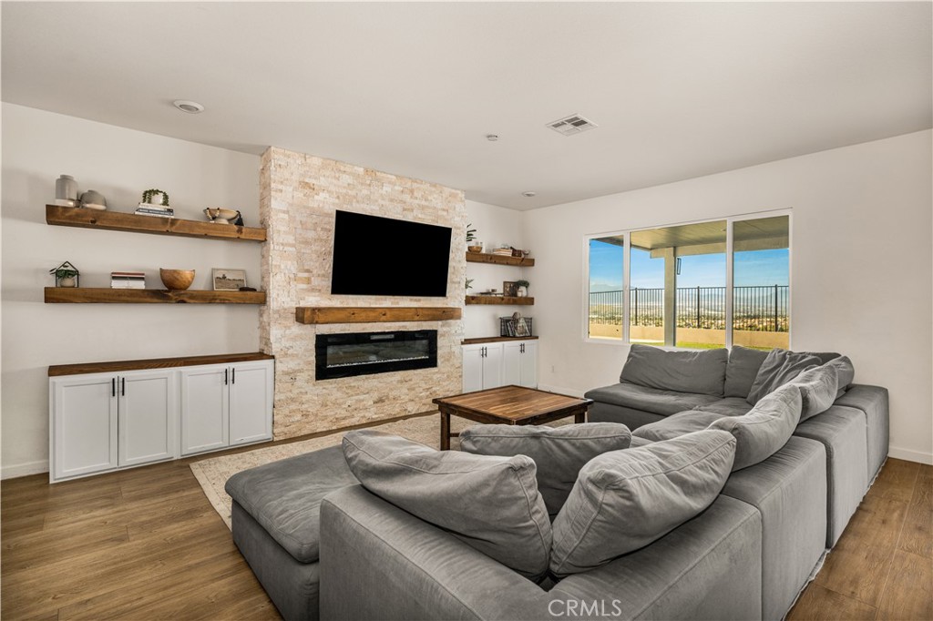 20996 Mountain Gate Drive Riverside, CA 92507 - Photo 14 of 69