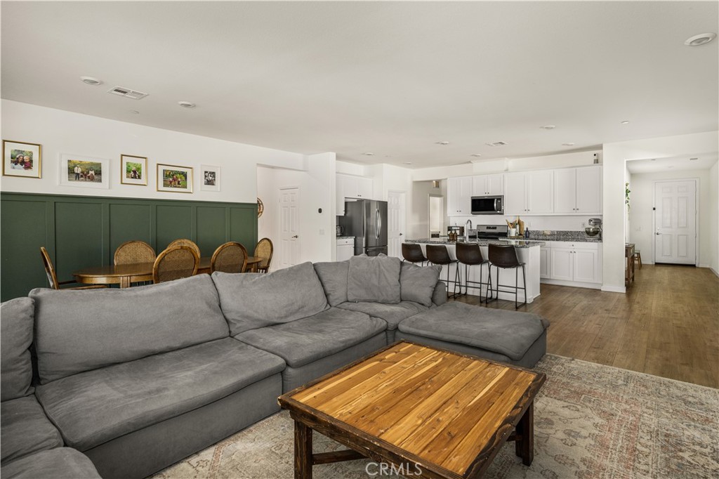 20996 Mountain Gate Drive Riverside, CA 92507 - Photo 23 of 69