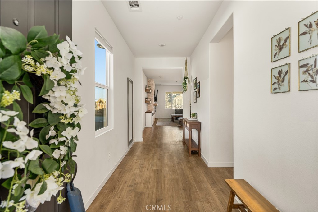 20996 Mountain Gate Drive Riverside, CA 92507 - Photo 7 of 69